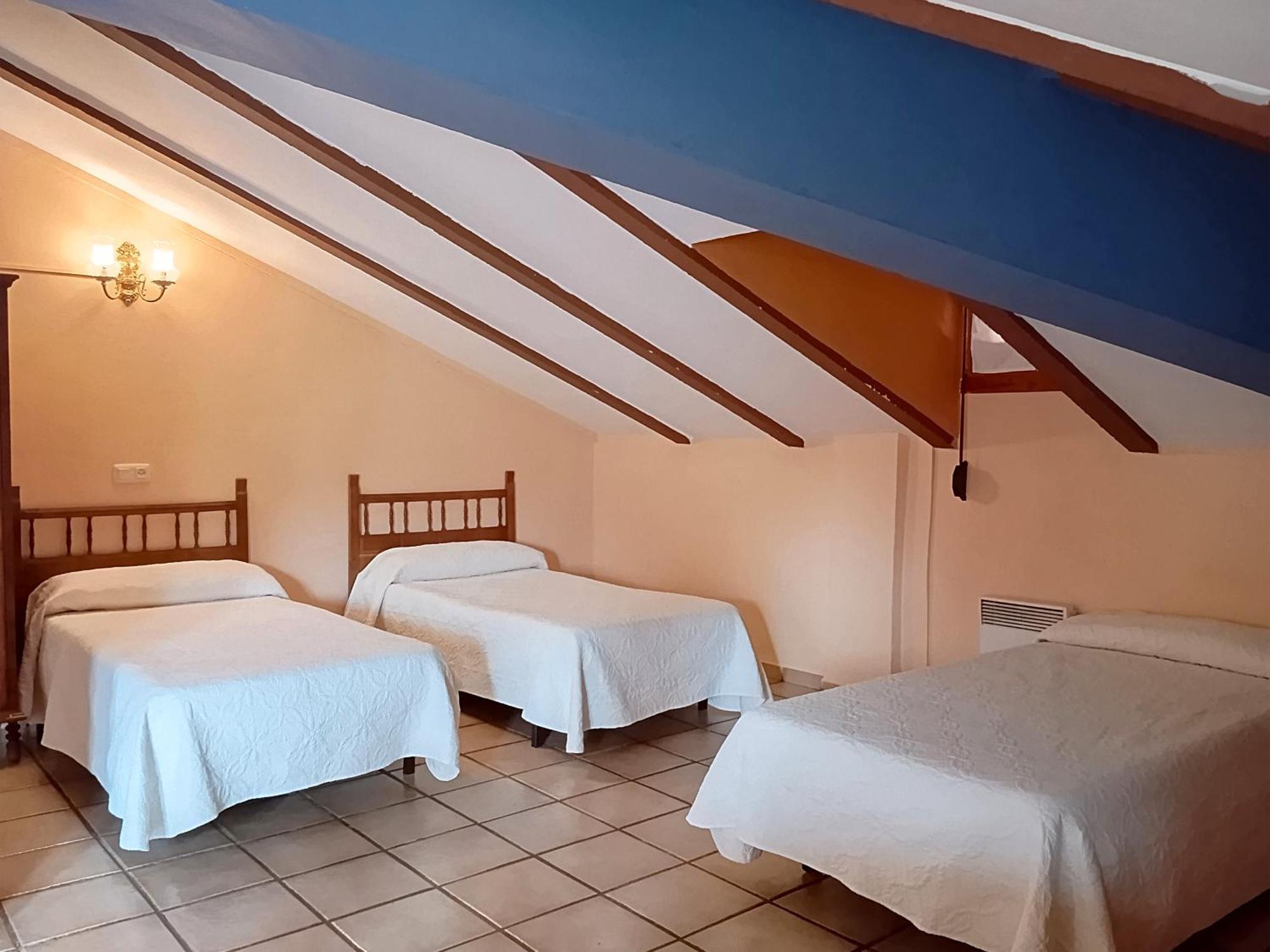 Hotel La Rueda 3000 Mora de Rubielos Esterno foto